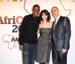 Abd Al Malik, Caterina Murino et François Durpaire lors du gala AfriCAN à Paris le 19 novembre 2010