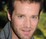 Guillaume Cramoisan, héros de la série Profilage. 