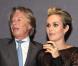 Laeticia Hallyday et Maître Georges Delletrez lors de la vente aux enchères des Frimousses le 7 décembre dans l'Hôtel des Ventes Drouot Montaigne à Paris  