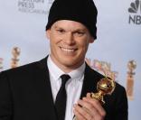 Michael C. Hall pose avec son Golden Globe award en Janvier 2010 à Los Angeles 