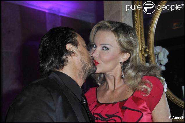 Henri Leconte et sa femme Florentine lors de la 34e cérémonie des Best Awards le 13 décembre 2010 au salon Hoche à Paris