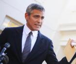 George Clooney lors d'une conférence de presse après une rencontre avec le président Barack Obama sur le Soudan en octobre 2010 