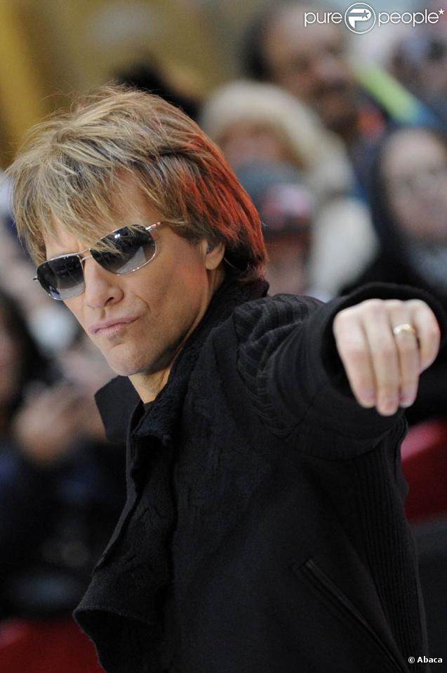Bon Jovi, comme en 2008, domine le palmarès des artistes ayant rapporté le plus d'argent en concert, devant AC/DC, U2 et Lady Gaga.