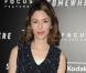 Sofia Coppola est la reine du minimal chic et le transpose sur tapis rouge avec classe à New York le 12 décembre 2010.