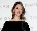 Fan de Louis Vuitton, Sofia Coppola fait honneur à la marque avec une robe à sequins à Los Angeles, le 7 décembre 2010.