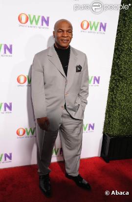 Mike Tyson lors de la soirée des OWN (Oprah Winfrey Network), une réception qui s'est déroulée dans le Langham Hotel de Pasadena le 6 janvier 2011 