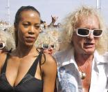 Michel Polnareff et sa compagne Danyellah à Marseille en juillet 2007 
