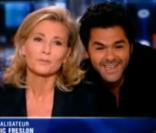 Jamel Debbouze, invité du journal de 20h de TF1 présenté par Claire Chazal