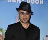 Pascal Obispo lors de l'avant-première de Rien à déclarer au cinéma Pathé d'Ivry-sur-Seine le 24 janvier 2011