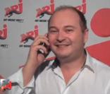 Cauet réclame des explications à Bruno Mars et Difool sur Skyrock, le 27 janvier 2011