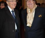 Georges Sarres et Henry Tisot lors du Gala de l'Enfance Majuscule à Paris le 8 février 2011