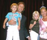 Valeria Mazza avec son mari Alejandro Gravier et ses trois enfants
