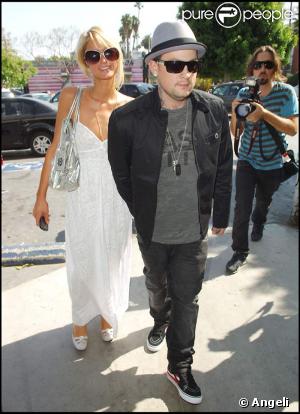 Paris Hilton et Benji Madden font leurs courses au Pet Shop