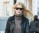Claudi Schiffer réussi à booster un look simple avec des bottes camel. 