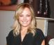 Malin Akerman, séductrice, laisse les grandes manoeuvres à William Shatner !
