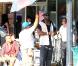 Michael Clarke Duncan, Geoff Stults et Saffron Burrows en plein tournage de The Locator, le spin-off de Bones, à Miami le 25 février 2011