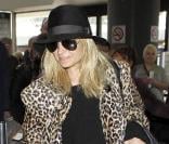 Nicole Richie à l'aéroport de LAX pour s'envoler vers Paris, le 2 mars 2011.