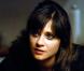 Zooey Deschanel, belle brune aux yeux bleus 