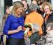 La princesse Maxima éblouit le club du troisième âge... en quatrième vitesse !