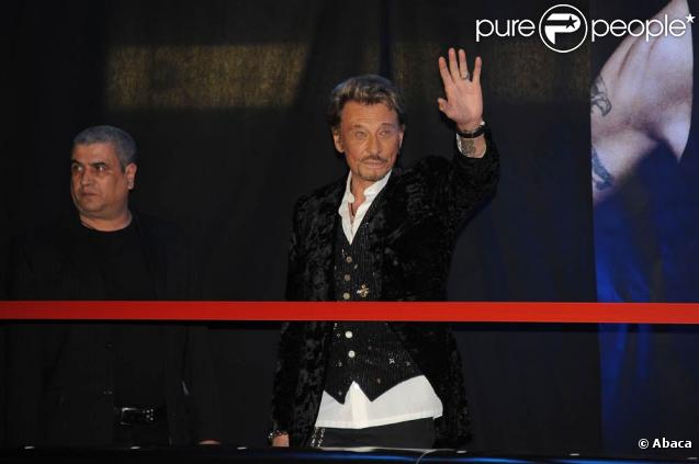 Johnny Hallyday présente son album Jamais Seul, au Virgin Megastore des Champs-Elysées, à Paris. 27/03/2011