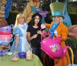 Leïla Bekhti lors du Festival des moments magiques au Disneyland Resort Paris le 2 avril 2011