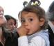 PHOTOS : Carla Bruni-Sarkozy fait (aussi) dans l'humanitaire en Tunisie... (réactualisé)