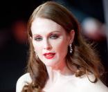 Julianne Moore incarne actuellement Hillary Clinton pour la chaîne NBC.