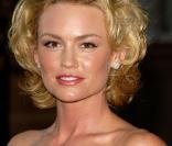 Kelly Carlson, bonde le 25 août 2006 