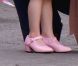 Suri Cruise adore ses talons et possède plusieurs paires de chaussures au talon haut !