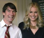 <p>Rebecca Romijn et son mari Jerry O\'Connell à Los Angeles en janvier 2010</p>
