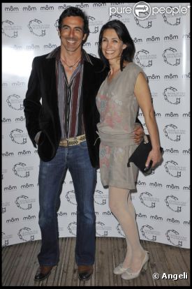 Adeline Blondieau, enceinte, et son compagnon Laurent en avril 2011.