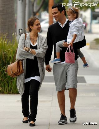 Jessica Alba et Cash Warren à Beverly Hills, le 7 mai 2011
