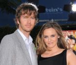  Alicia Silverstone et son mari Christopher Jarecki en août 2008 à Los Angeles 