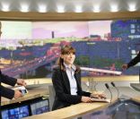Carla Bruni-Sarkozy au journal télévisé de 13 heures de TF1. 16 mai 2011