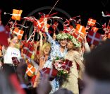 Dimanche 15 mai 2011, la reine Margrethe de Danemark contribuait activement au succès du gala de son amie Susanne Heering !