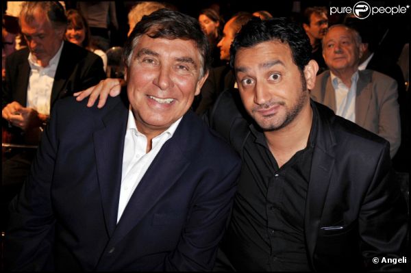  Jean-Pierre Foucault et Cyril Hanouna lors d'une conférence de presse RTL en septembre 2010 