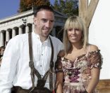 Franck Ribéry et sa femme Wahiba à Munich le 5 octobre 2008