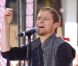 Brian Littrell des NKOTBSB au Today Show , en direct du Rockefeller Center, à New York, le 3 juin 2011.