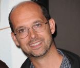 Maurice Barthélémy à l'occasion de l'avant-première de  Low Cost , à l'UGC Ciné-Cité de Bercy, à Paris, le 7 juin 2011.