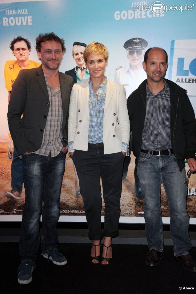 Jean-Paul Rouve, Judith Godrèche et Maurice Barthélémy à l'occasion de l'avant-première de  Low Cost , à l'UGC Ciné-Cité de Bercy, à Paris, le 7 juin 2011.