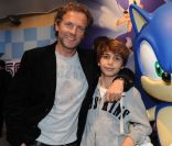 Stéphane Freiss et son fils Ruben lors des 20 ans de Sonic à Paris le 8 juin 2011 