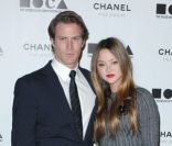 Devon Aoki et son fiancé James Bailey posent en novembre 2010 lors d'une soirée à New York 