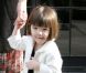 Suri Cruise tire toujours la langue le 24 novembre 2008