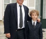 Laurent Laffont et Paul lors du déjeuner Père & Fils, au Taillevent, à Paris, le mardi 14 juin 2011. 