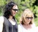 Russell Brand, avec sa mère, à Miami le 4 juin 2011