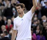 Wimbledon 2011, première semaine : Andy Murray a le soutien de sa mère Judy et de sa girlfriend Kim 
