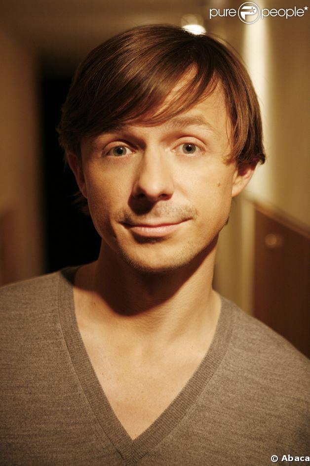http://static1.purepeople.com/articles/0/83/00/@/31236-martin-solveig-637x0-1.jpg