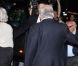 Dominique Strauss-Kahn à la sortie du très chic restaurant italien où ils sont allés dîner vendredi soir, 2 juillet, avec deux amis. New York. Il était libéré un peu plus tôt dans la journée.