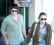 Miley Cyrus a, semble-t-il, remis le couvert avec son ex, Liam Hemsworth. Elle était surprise en sa compagnie le 22 juin 2011, à Brisbane en Australie.