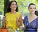 Leighton Meester et Roxanne Mesquida sur le tournage de la série Gossip Girl le 7 juillet 2011 à New York